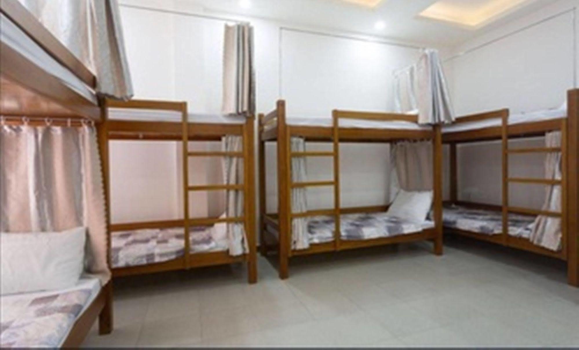 Spot On 883 Hachi Hostel Дананг Екстериор снимка